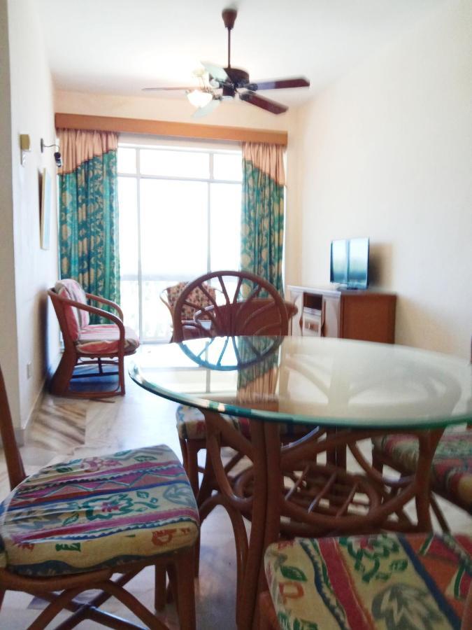 Glory Beach Resort Private 2 Bedroom Apartment Port Dickson Eksteriør billede
